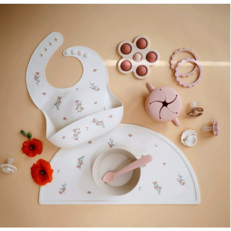 Silicone Baby Bibs - 귀여운 먹이 턱받이, 음식 턱받이, 고래